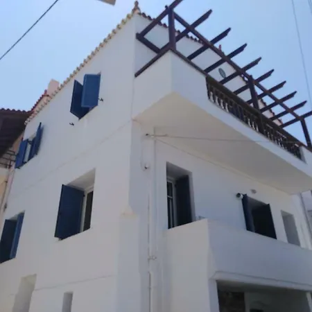 Ferienwohnung The House On The Coast Évdilos Exterior foto